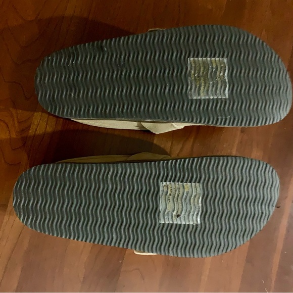 Tan Leather Clogs by White Mountain. Size 8. Excellent Condition. Worn Once! - Picture 11 of 11